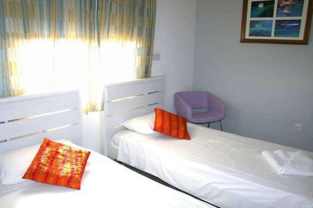 Blue Coral Beach Villas Paphos Ngoại thất bức ảnh