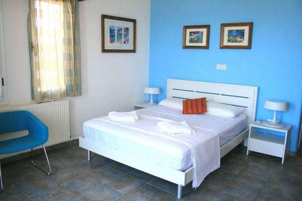 Blue Coral Beach Villas Paphos Ngoại thất bức ảnh