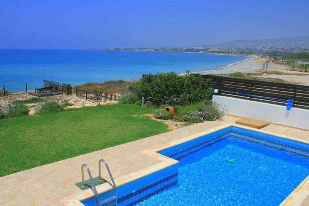 Blue Coral Beach Villas Paphos Ngoại thất bức ảnh