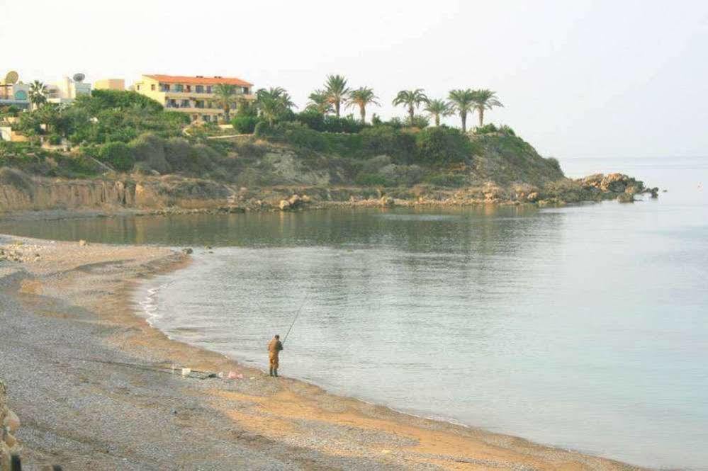Blue Coral Beach Villas Paphos Ngoại thất bức ảnh